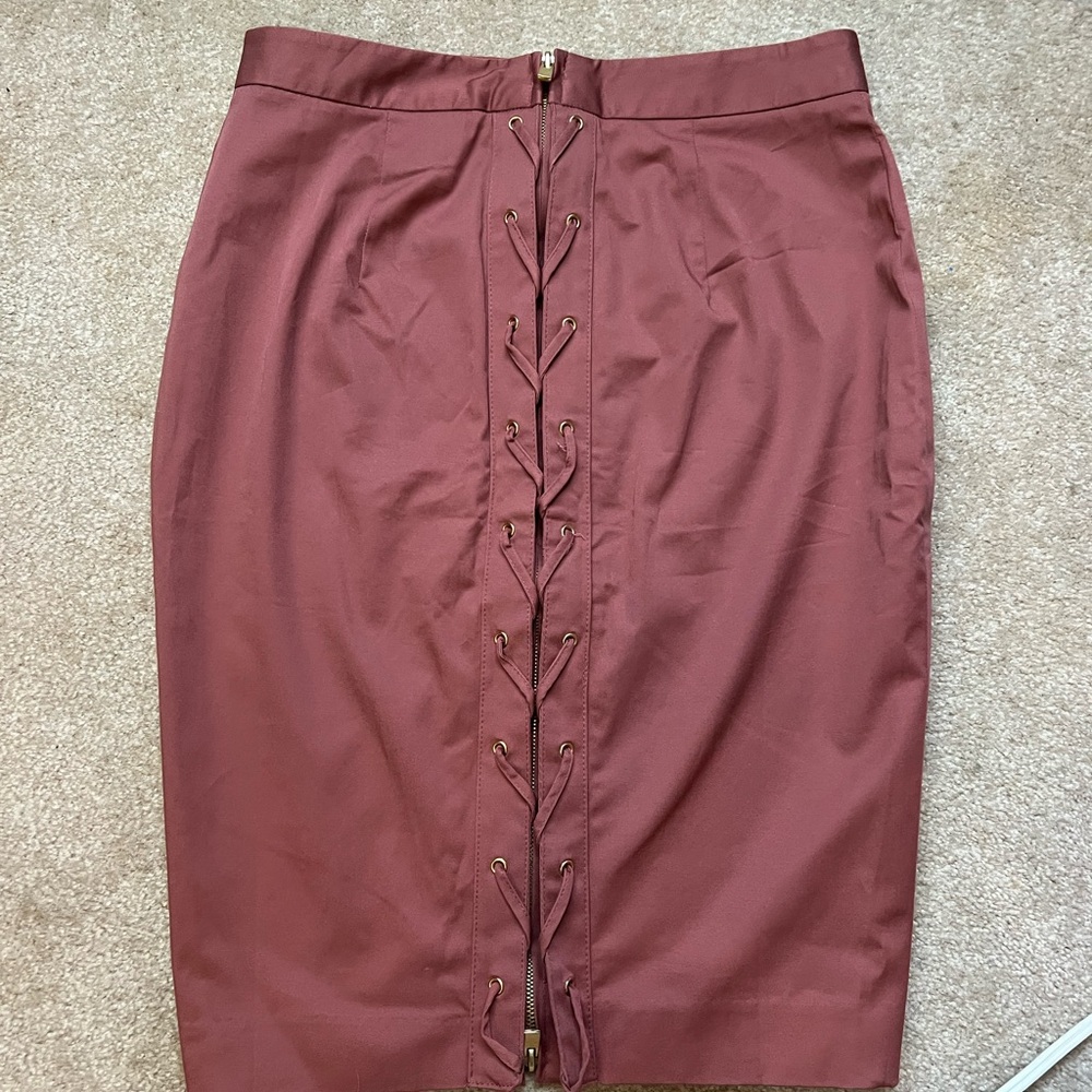 Pink skirt - Picture 3 of 3